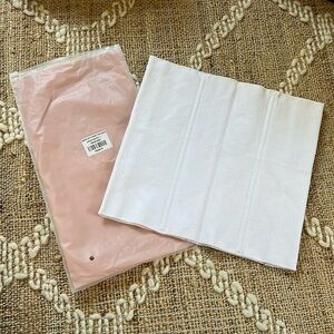 Bumpsuit postpartum Support Waist Trainer - white size Small. NWT